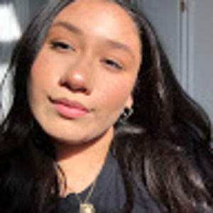 Meet your Posher, Monique